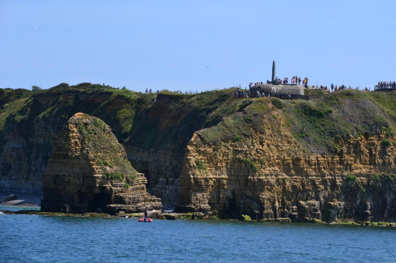 Gite "Au P'Tit Tourois" De Plain-Pied Tout Confort Avec Veranda Proche D'Omaha Beach Et De Bayeux Accueillant Les Animaux Exteriör bild